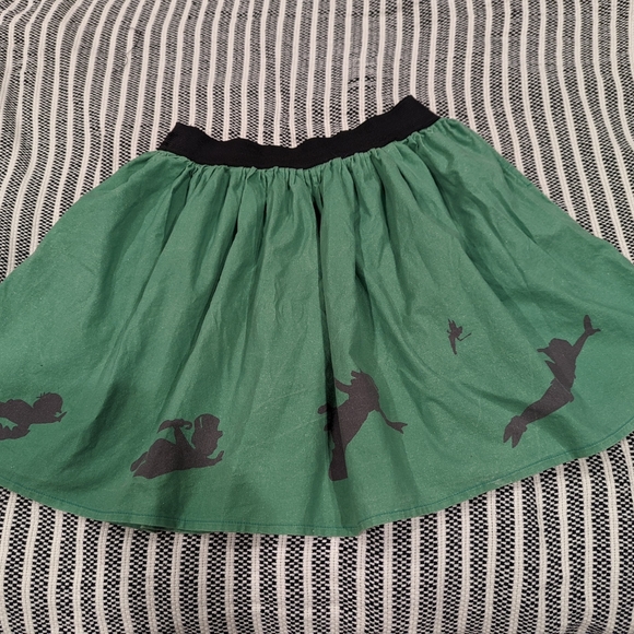 Peter Pan, Neverland, inspired circle skirt with pockets, around XL - Picture 2 of 11